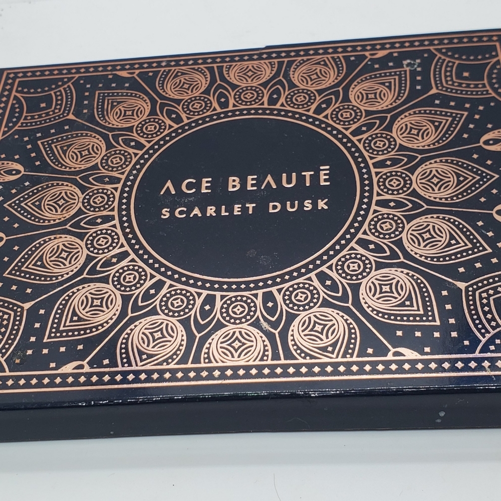 ACE BEAUTE Eyeshadow
